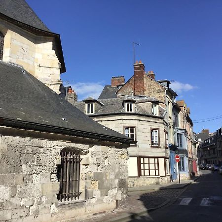 Appartement Médicis avec Garage Honfleur Esterno foto