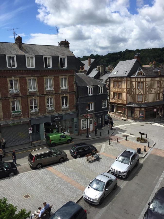 Appartement Médicis avec Garage Honfleur Esterno foto